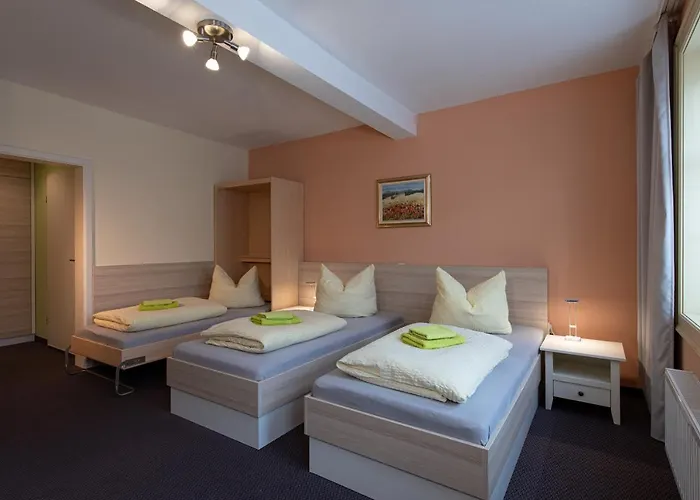 Pension-cafe-libelle 3*