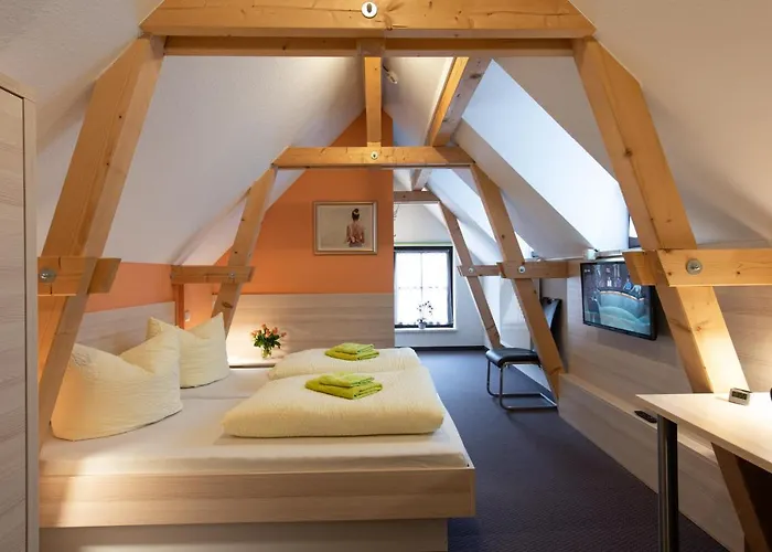 Gasthuis Pension-cafe-libelle 3*